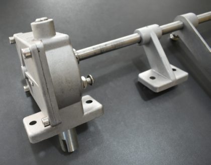 Mecanism cu frana-2008019-3